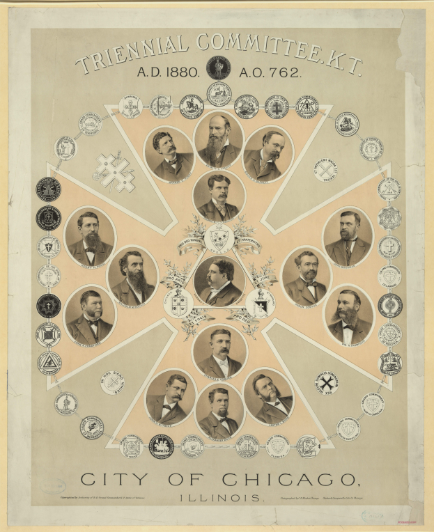 Ein Plakat des Triennal-Ausschusses der Stadt Chicago, Illinois, das eine Gruppe von Menschen in der Mitte zeigt, umgeben von Text und Logos.
