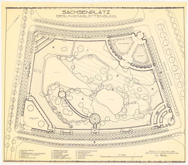 Ein detaillierter alter Stadtplan von Sachsenplatz in Berlin, Deutschland, der den Parkaufbau mit begleitendem Text zeigt.