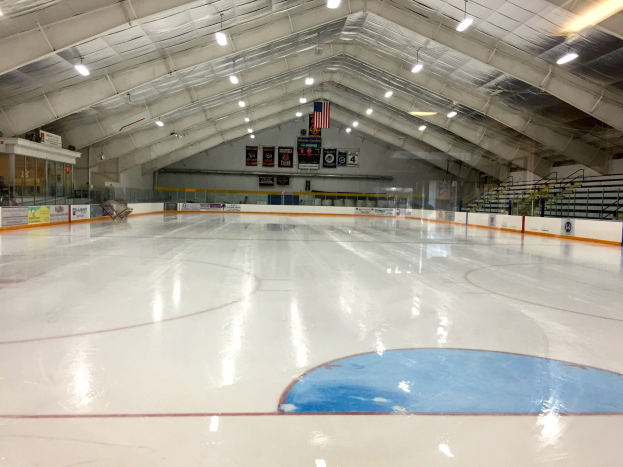 Rheinlandhalle Krefeld startet in die Eissaison