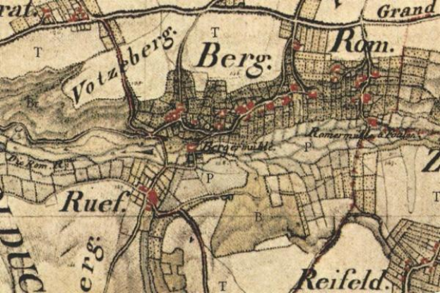 Ein detailliertes altes Stadtplan von Berg, Deutschland, mit Straßen, Gebäuden und Sehenswürdigkeiten in den Farben Blau, Grün und Gelb.