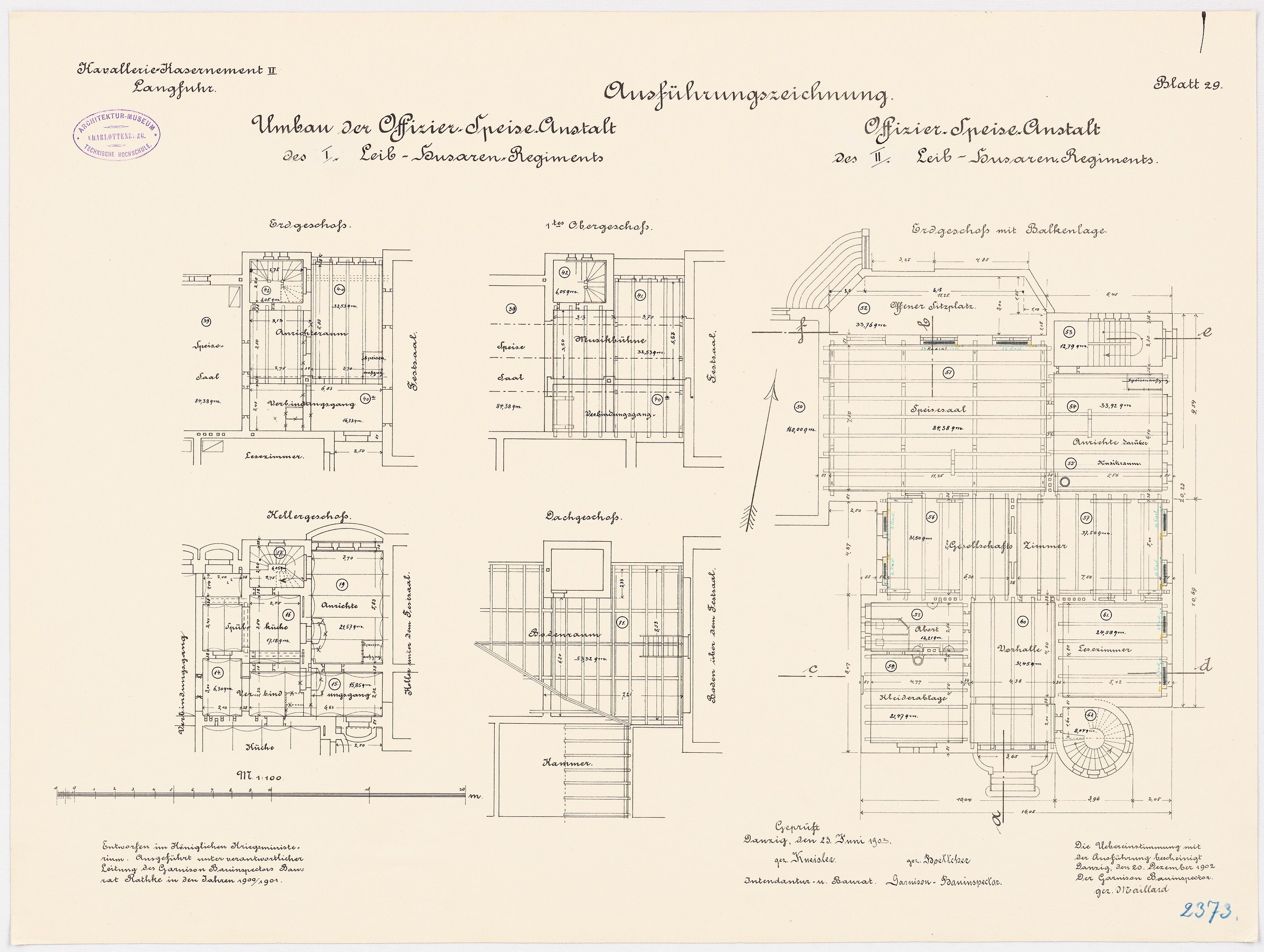 Schwarzer und weißer Grundriss des ehemaligen Bundeskanzleramts mit detaillierter Raumaufteilung und structural elements.