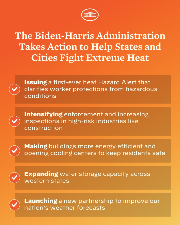 Plakat mit der Überschrift "Die Biden-Harris-Verwaltung setzt sich dafür ein, dass Bundesstaaten und Städte gegen extreme Hitze kämpfen" mit einem roten und weißen Schild-Logo mit einem Blitz, eingerahmt von einem gelben Rand auf einem weißen Hintergrund.